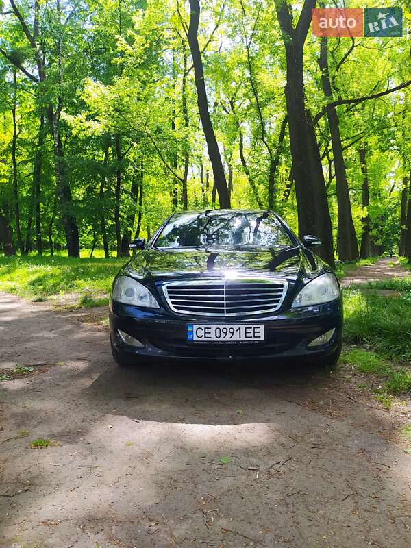 Mercedes-Benz S-Class 2007