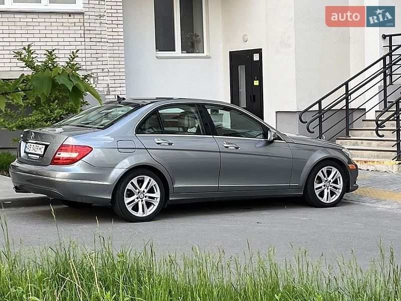 Mercedes-Benz C-Class 2012
