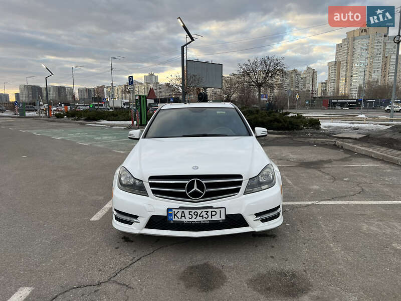 Mercedes-Benz C-Class 2013