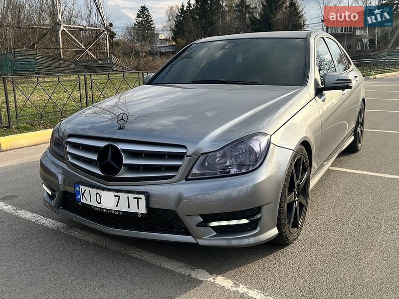 Mercedes-Benz C-Class 2013