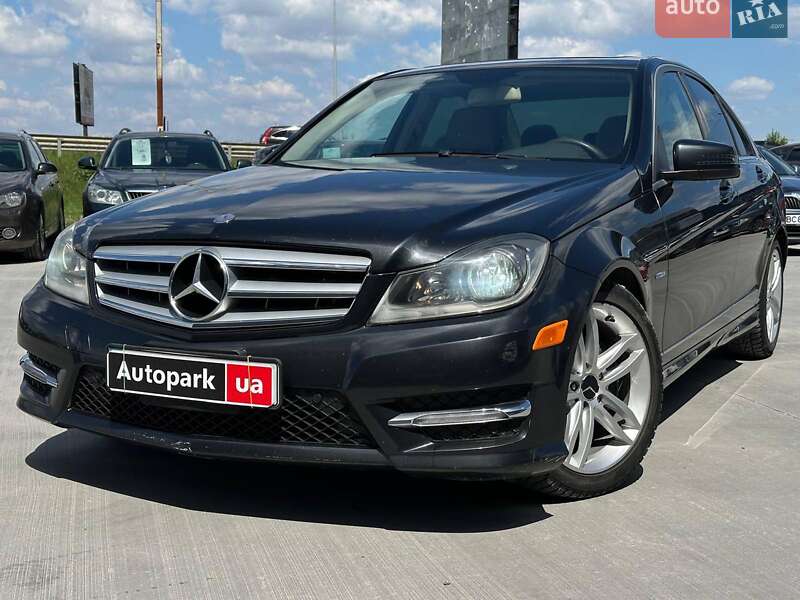 Mercedes-Benz C-Class 2012