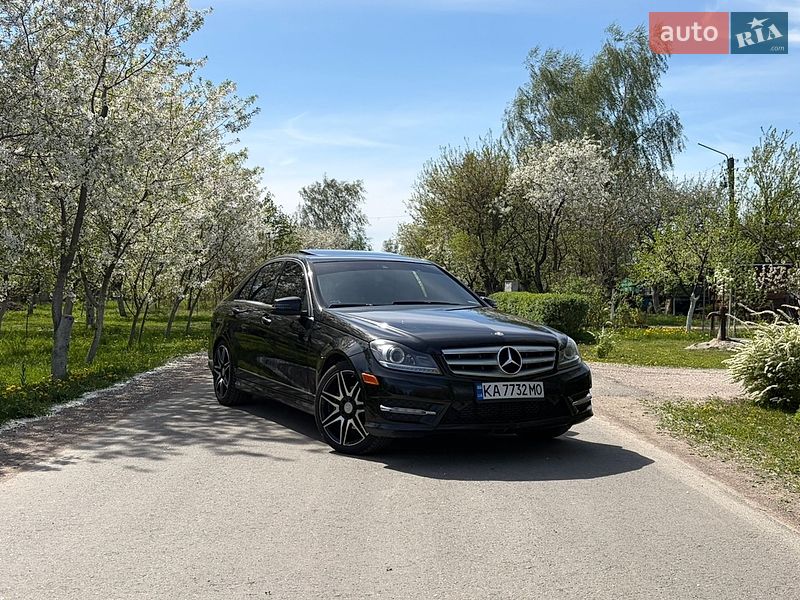 Mercedes-Benz C-Class 2012