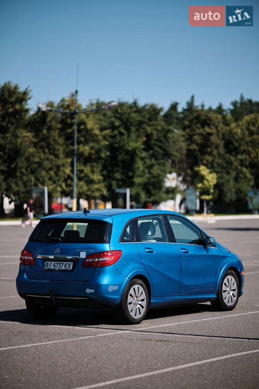Mercedes-Benz B-Class 2014