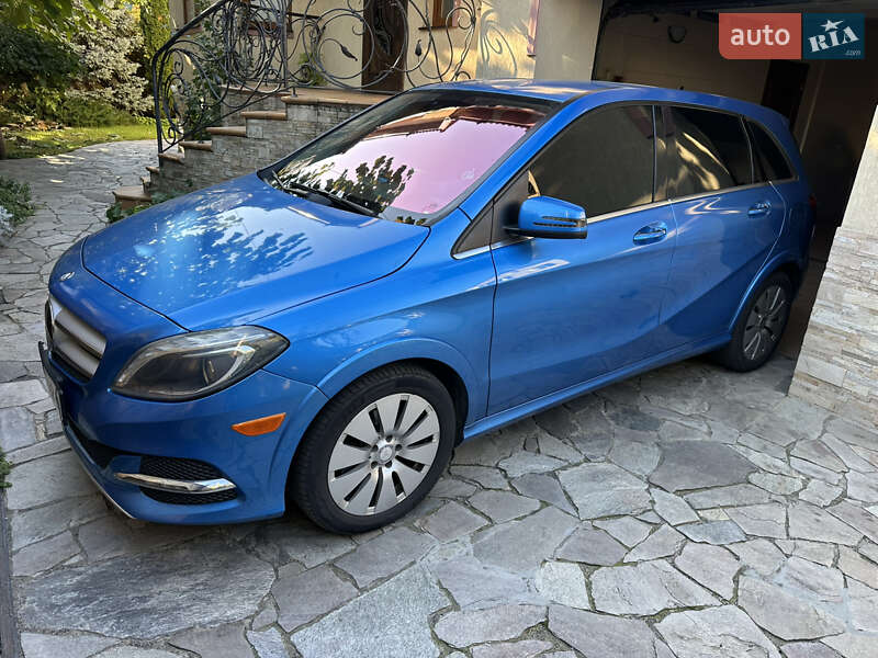 Mercedes-Benz B-Class 2015