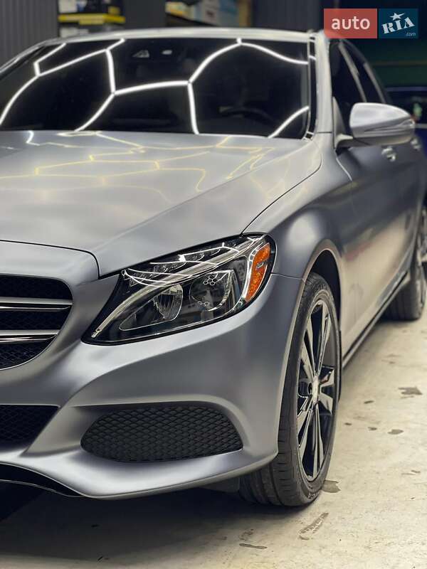 Mercedes-Benz C-Class 2016