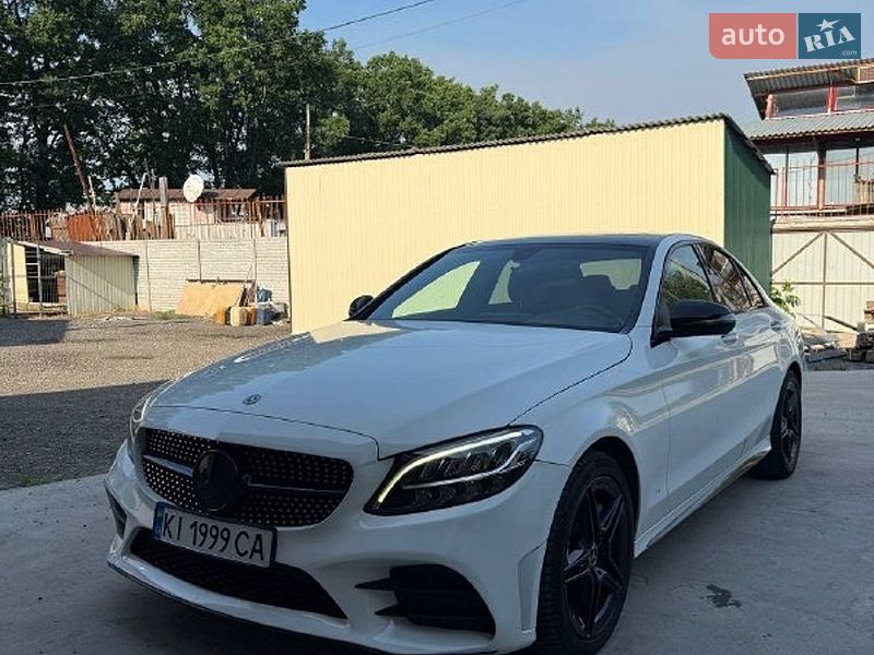 Mercedes-Benz C-Class 2019