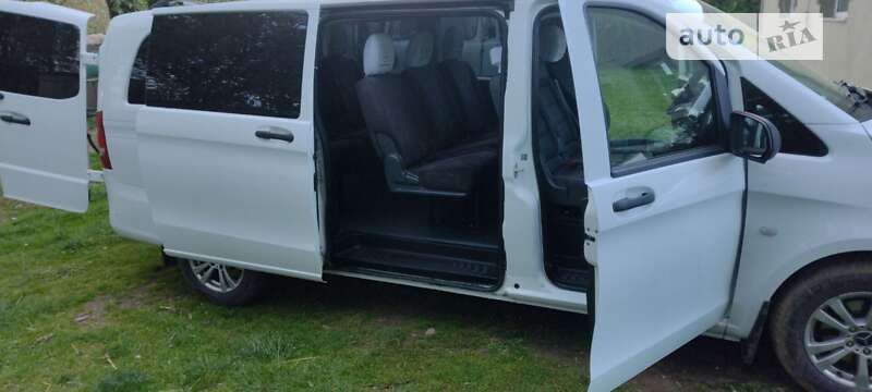 Mercedes-Benz Vito 2015