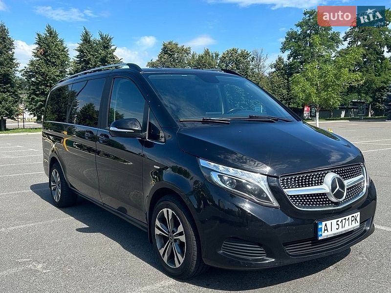 Mercedes-Benz V-Class 2015
