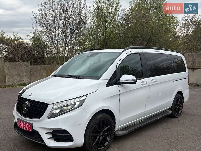 Mercedes-Benz V-Class 2016