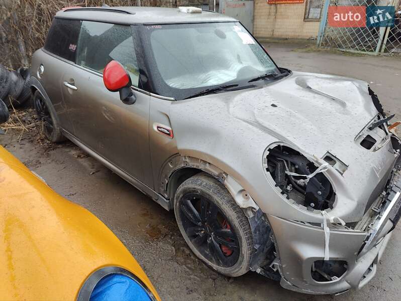 MINI Cooper 2016