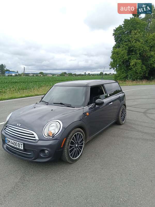 MINI Clubman 2012