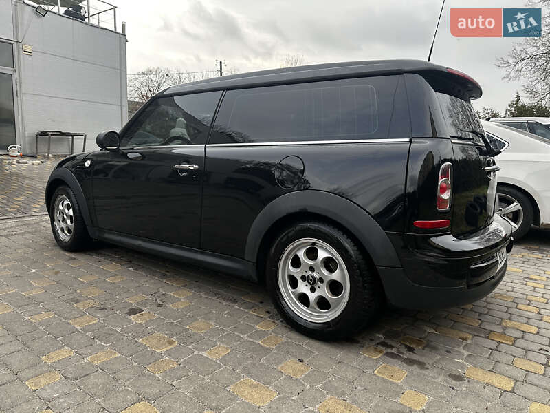 MINI Clubman 2013
