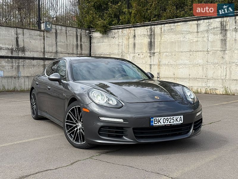 Porsche Panamera 2014