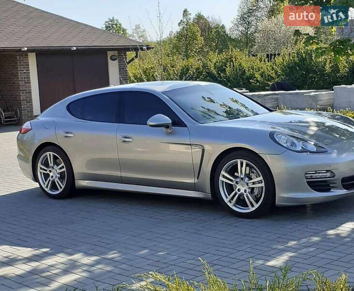 Porsche Panamera 2010