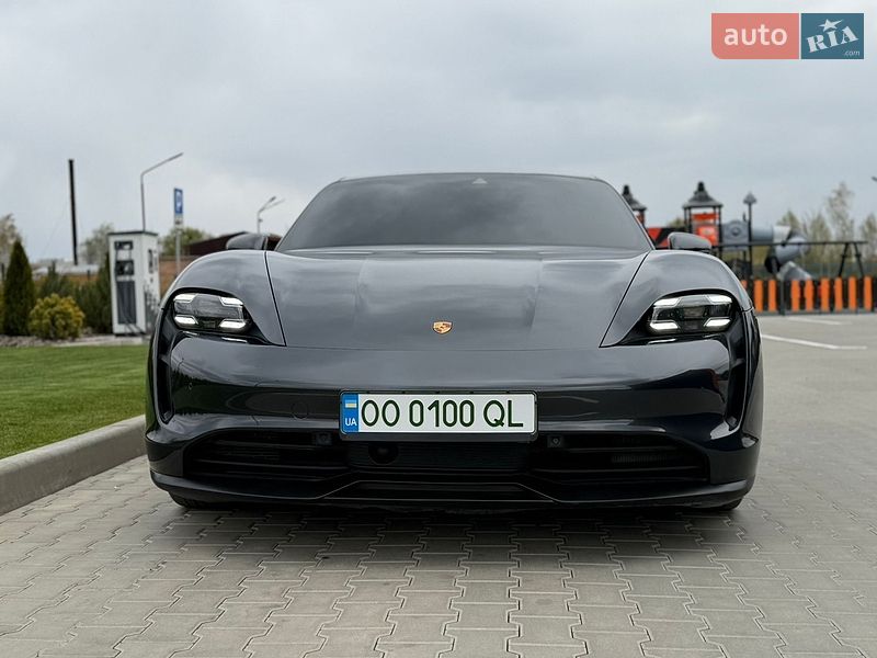 Porsche Taycan 2020
