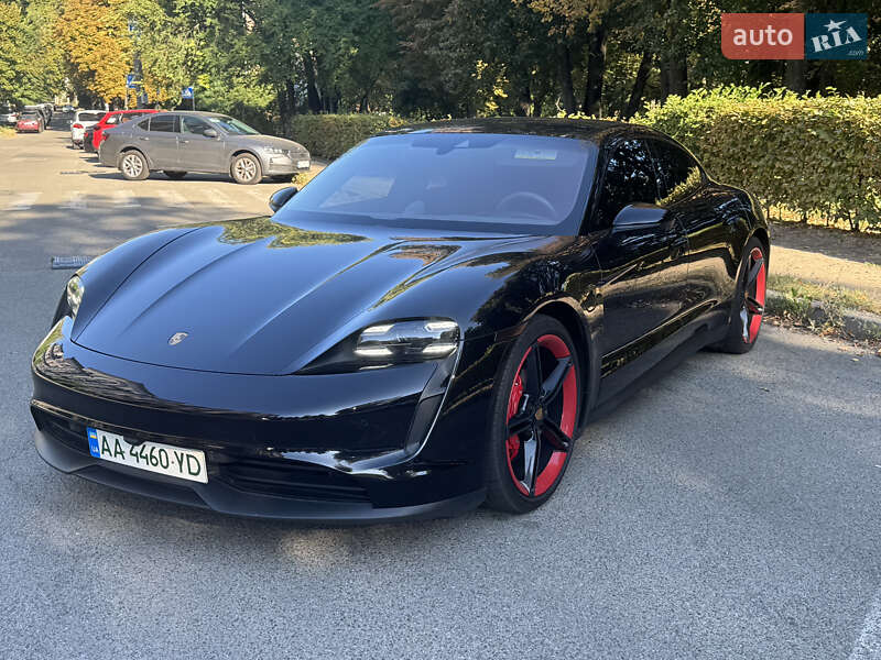 Porsche Taycan 2020