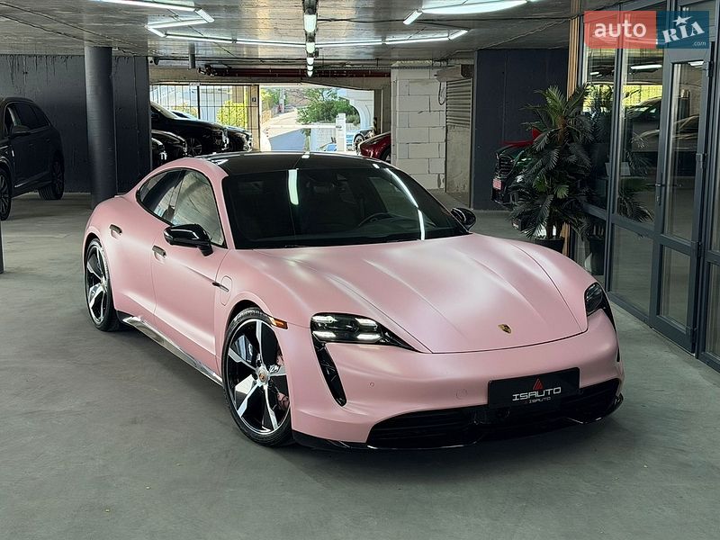 Porsche Taycan 2020