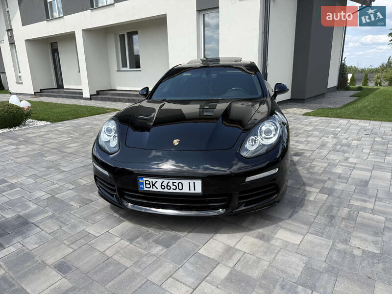 Porsche Panamera 2014
