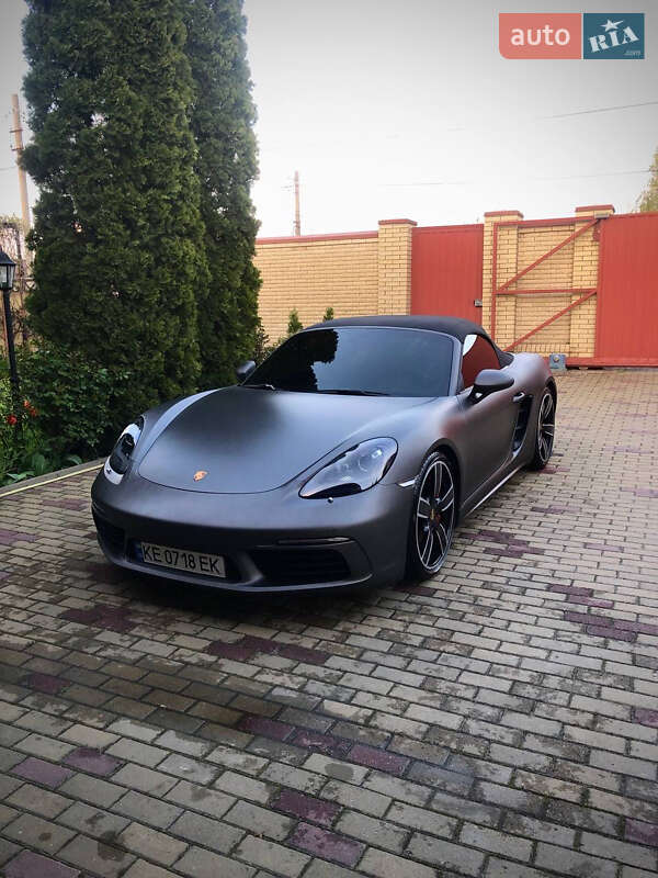 Porsche 718 Boxster 2016