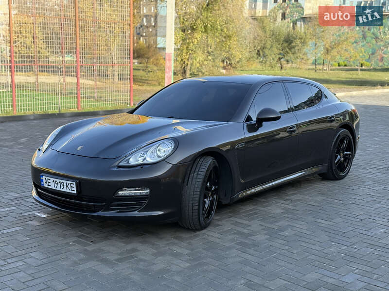Porsche Panamera 2011