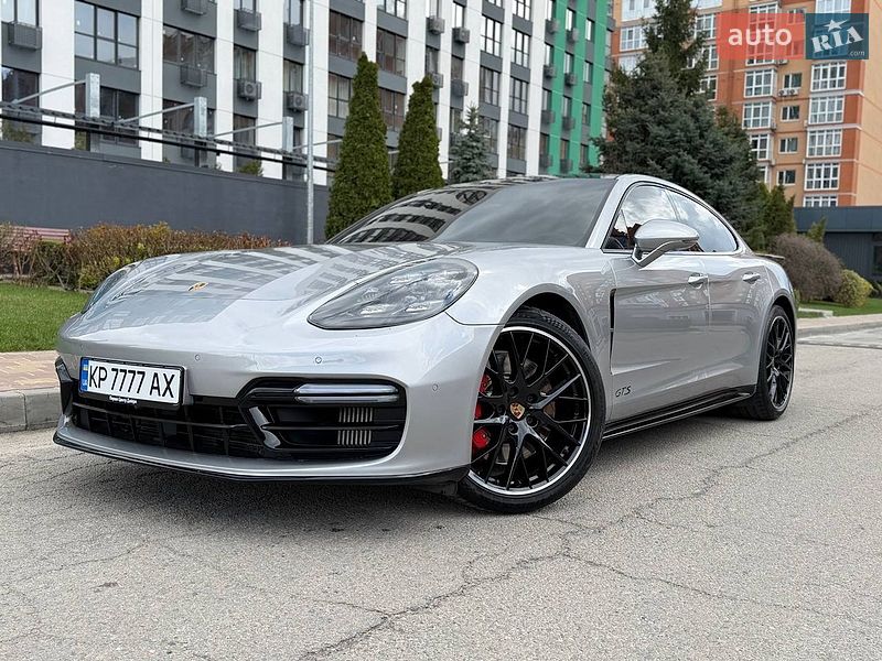 Porsche Panamera 2019