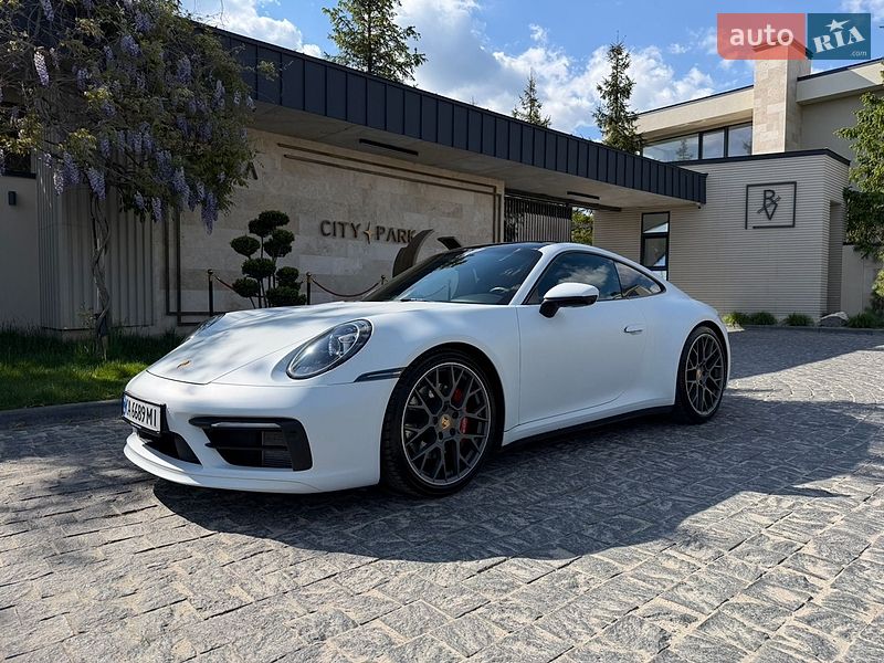 Porsche 911 2019
