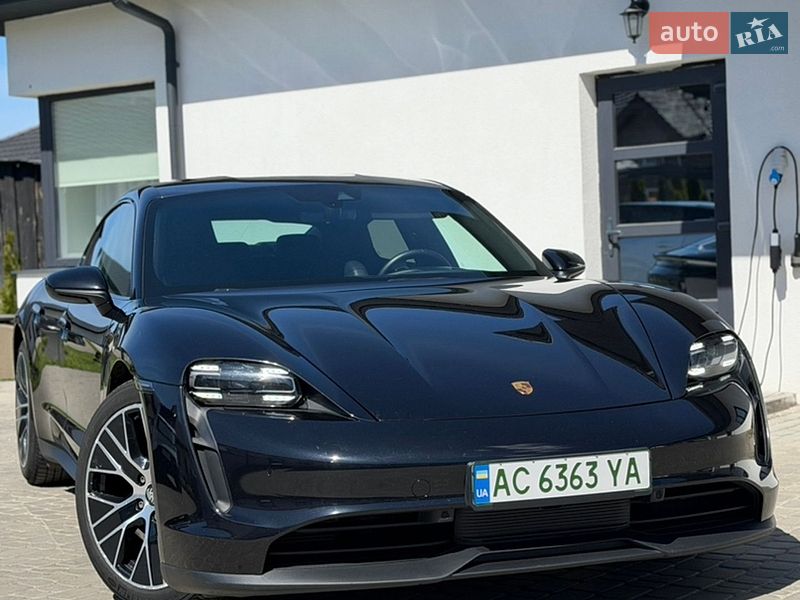 Porsche Taycan 2020