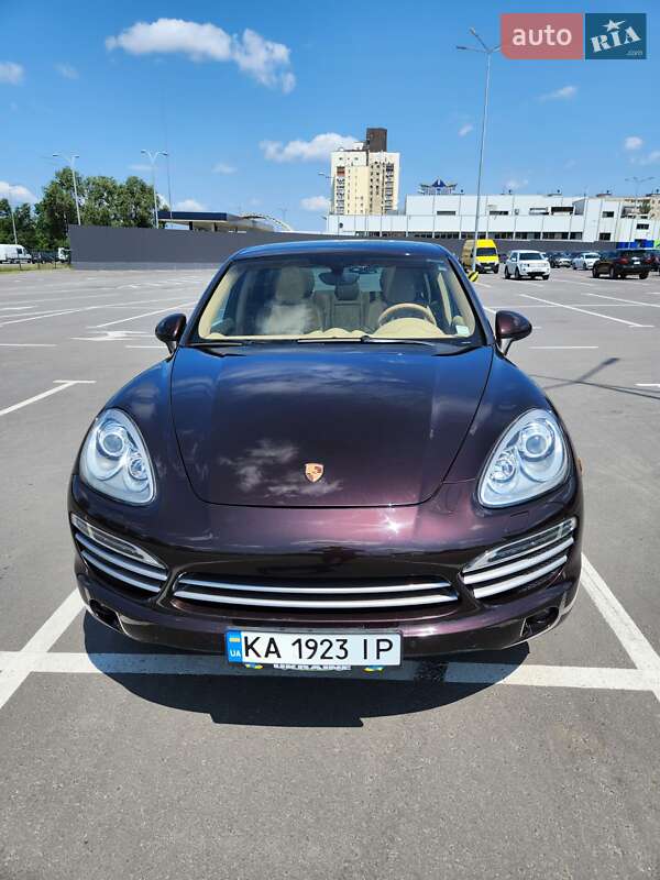 Porsche Cayenne 2014