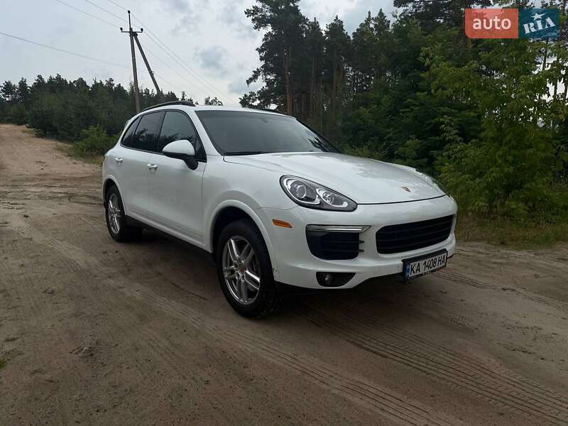 Porsche Cayenne 2016