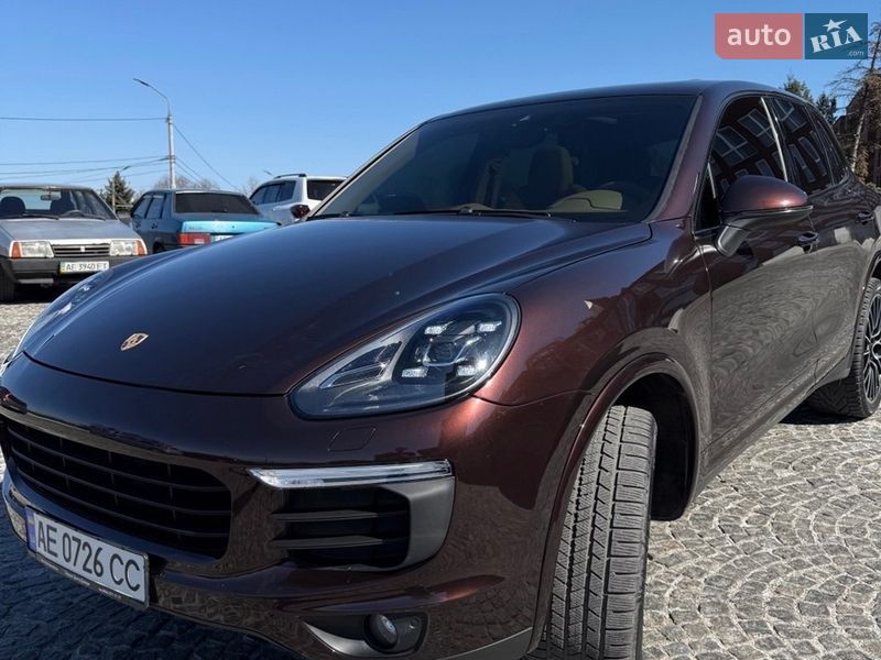 Porsche Cayenne 2016