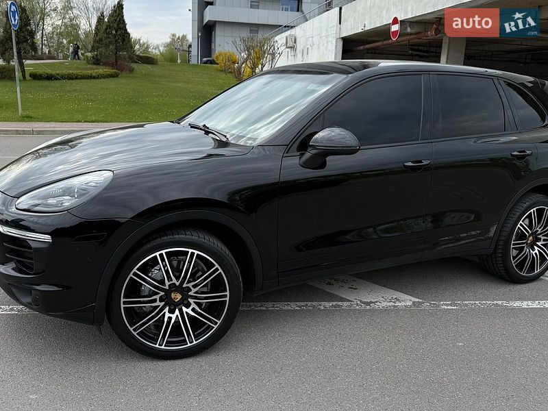 Porsche Cayenne 2017