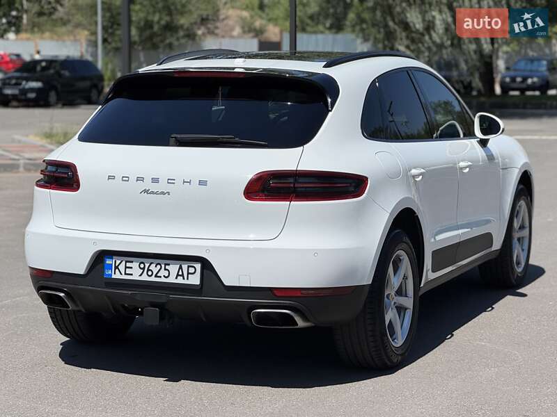 Porsche Macan 2018