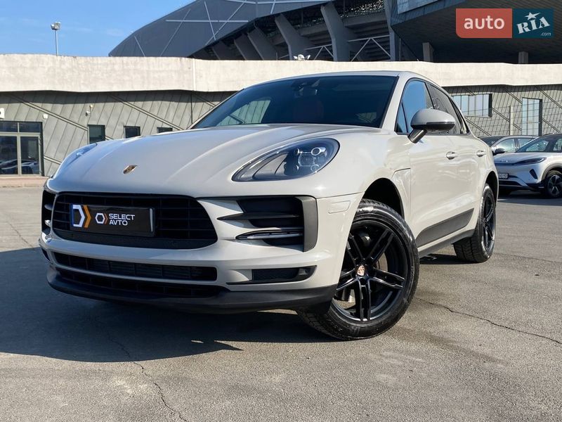Porsche Macan 2020
