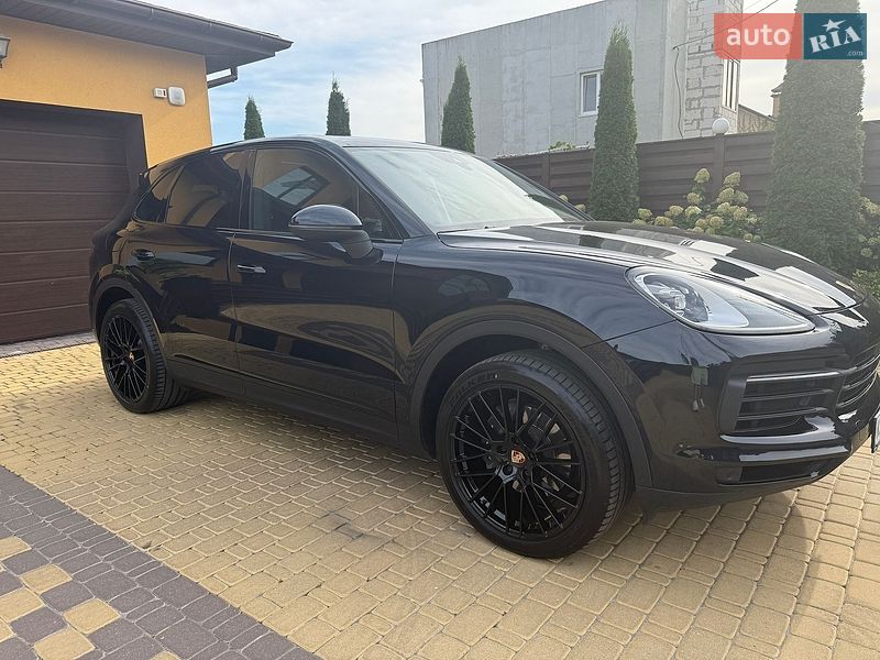 Porsche Cayenne 2020