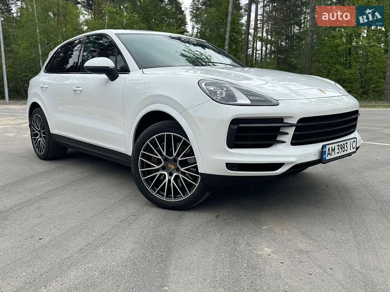 Porsche Cayenne 2021