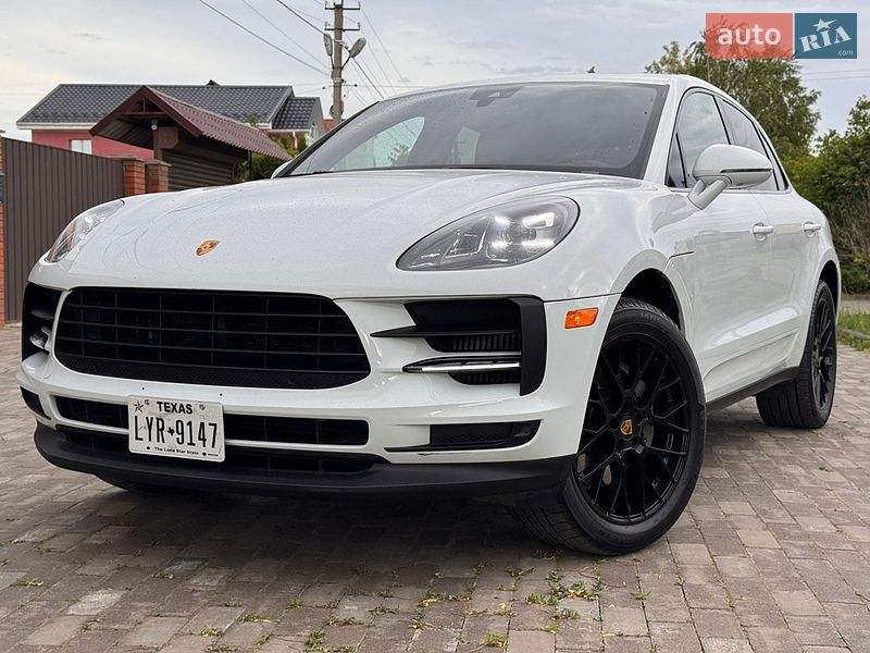 Porsche Macan 2021