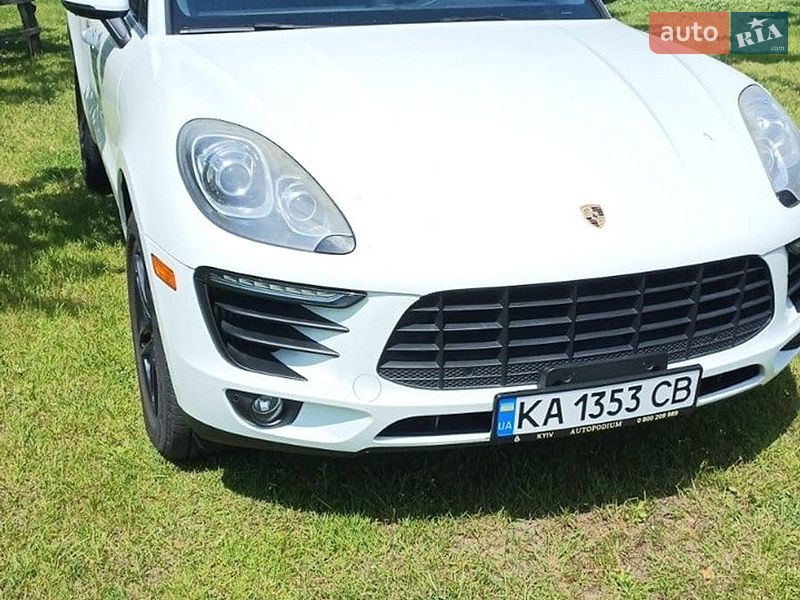 Porsche Macan 2015