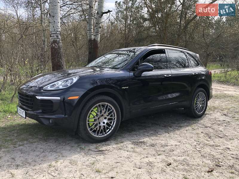 Porsche Cayenne 2016