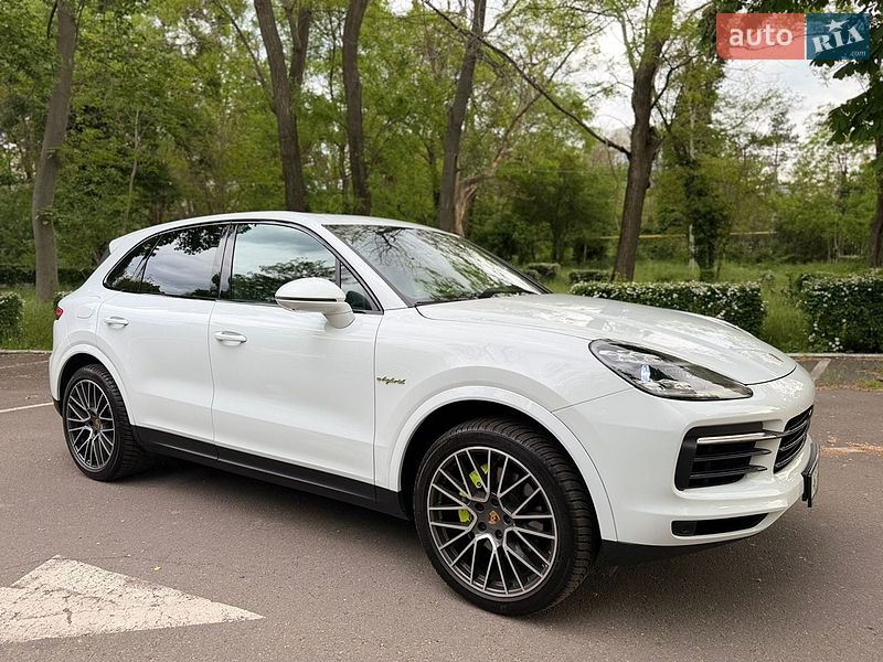 Porsche Cayenne 2020