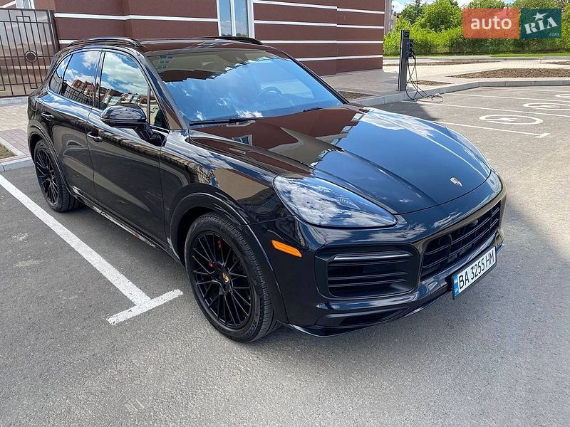 Porsche Cayenne 2020