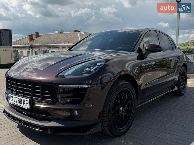 Porsche Macan 2016