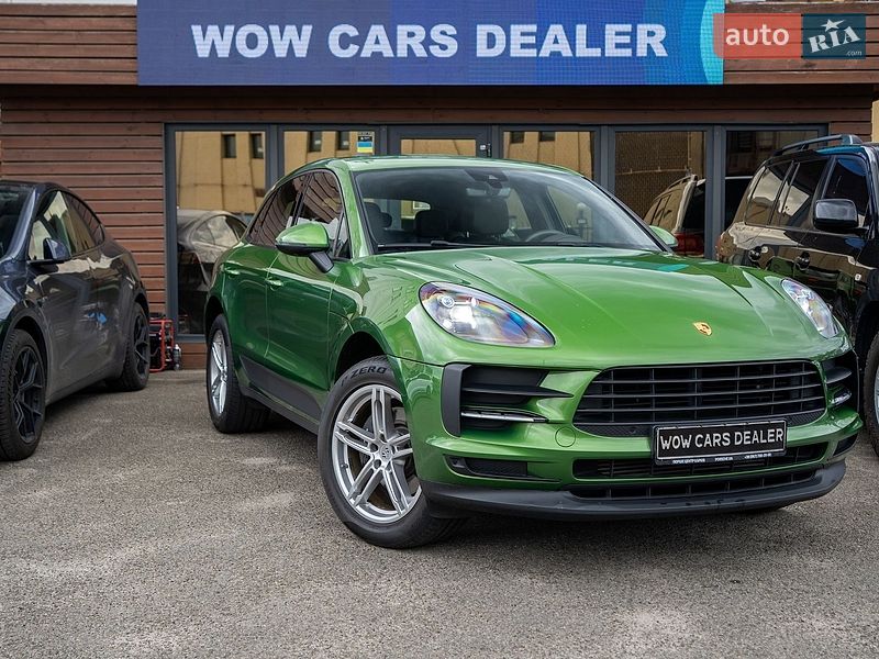 Porsche Macan 2021