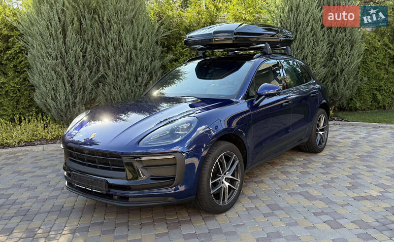 Porsche Macan 2021