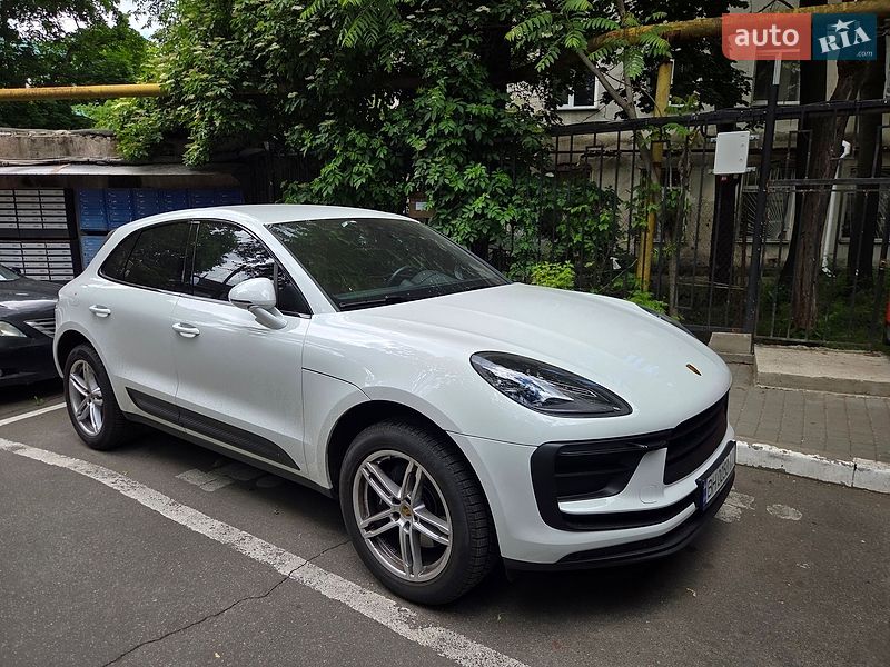 Porsche Macan 2022