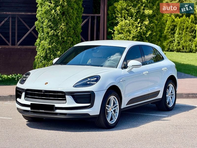 Porsche Macan 2022