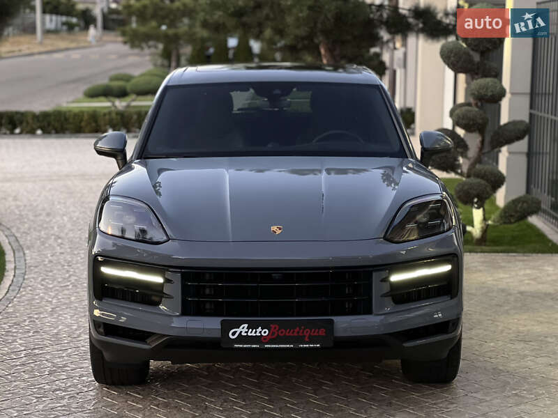 Porsche Cayenne 2023