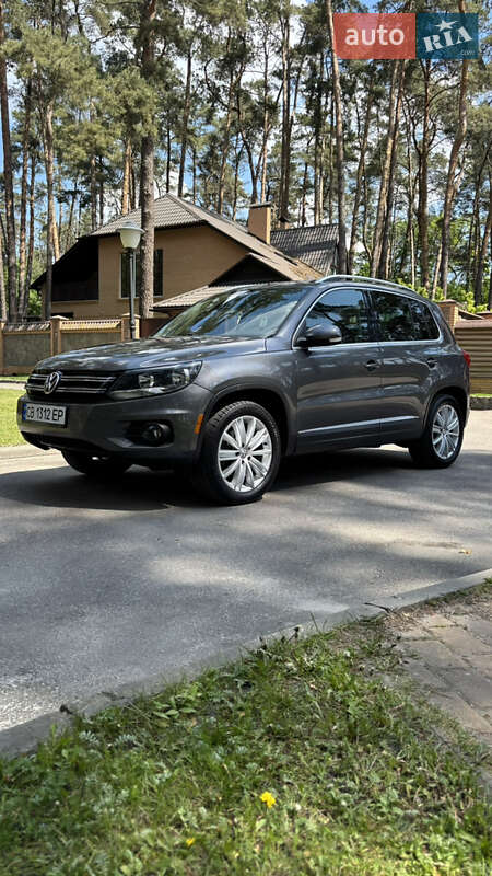 Volkswagen Tiguan 2012