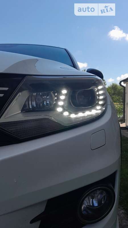 Volkswagen Tiguan 2015