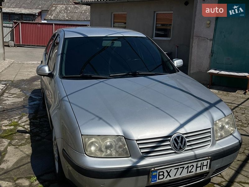 Volkswagen Bora 2001