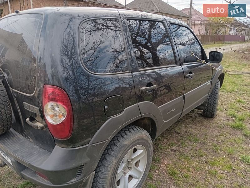 Chevrolet Niva 2014